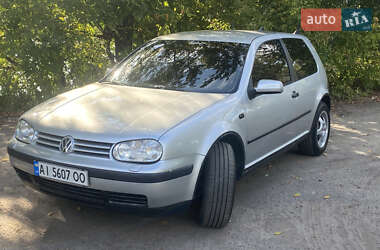 Хетчбек Volkswagen Golf 2001 в Смілі