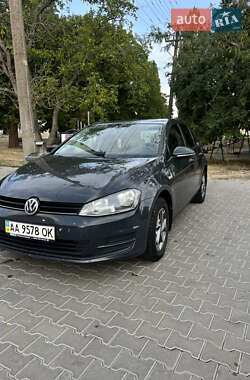 Хэтчбек Volkswagen Golf 2014 в Любашевке