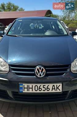 Хэтчбек Volkswagen Golf 2008 в Одессе