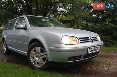 Универсал Volkswagen Golf 2003 в Бориславе