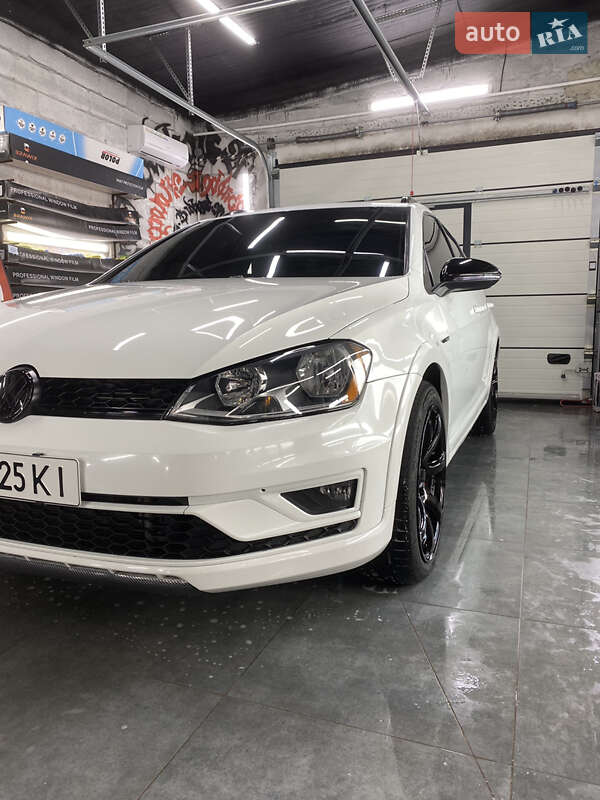 Volkswagen Golf 2017