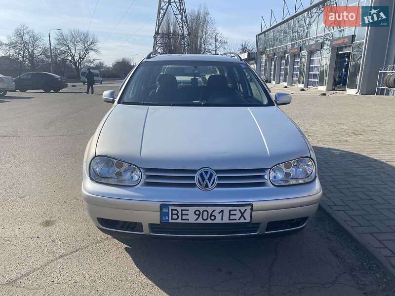 Volkswagen Golf 2001
