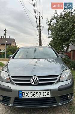 Хэтчбек Volkswagen Golf 2009 в Хмельницком