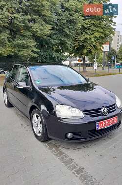 Хэтчбек Volkswagen Golf 2008 в Луцке
