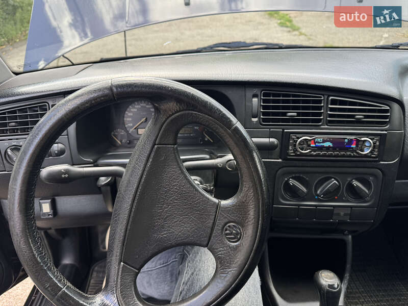 Хетчбек Volkswagen Golf 1992 в Києві