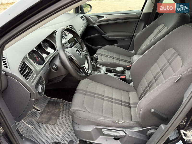 Хэтчбек Volkswagen Golf 2013 в Харькове фото 15 Хэтчбек Volkswagen Golf 2013 в Харькове