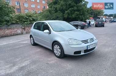 Хетчбек Volkswagen Golf 2005 в Тульчині