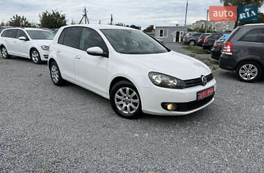Хетчбек Volkswagen Golf 2011 в Рівному