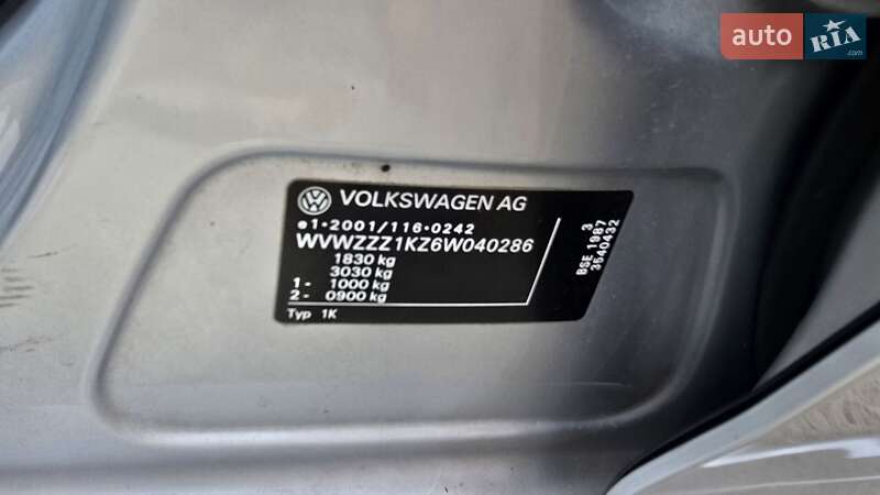 Хэтчбек Volkswagen Golf 2006 в Полтаве