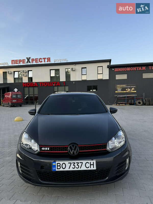 Хетчбек Volkswagen Golf 2012 в Тернополі