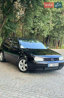 Хэтчбек Volkswagen Golf 2003 в Львове