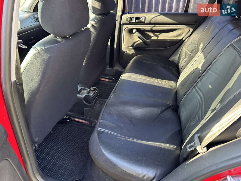 Универсал Volkswagen Golf 2000 в Владимире фото 8 Универсал Volkswagen Golf 2000 в Владимире