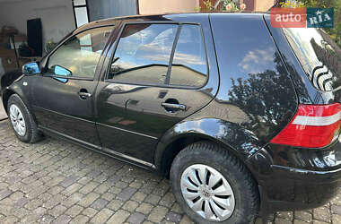 Хэтчбек Volkswagen Golf 2003 в Бережанах