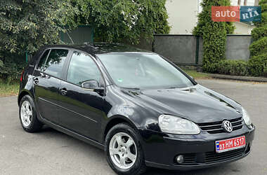 Хетчбек Volkswagen Golf 2008 в Луцьку