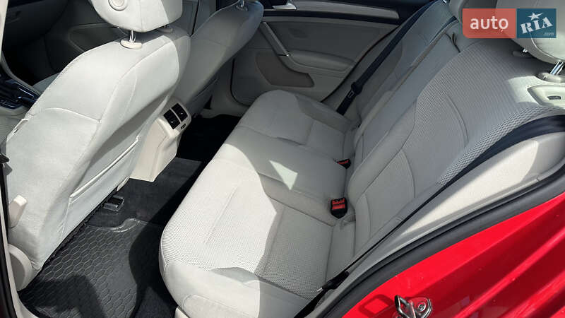 Универсал Volkswagen Golf 2015 в Львове фото 8 Универсал Volkswagen Golf 2015 в Львове