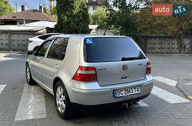 Хетчбек Volkswagen Golf 2002 в  фото 8 Хетчбек Volkswagen Golf 2002 в