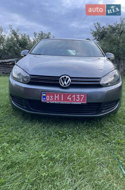 Универсал Volkswagen Golf 2010 в Ковеле