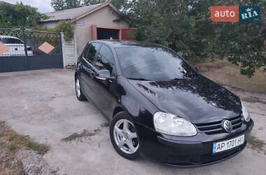 Хэтчбек Volkswagen Golf 2006 в Запорожье