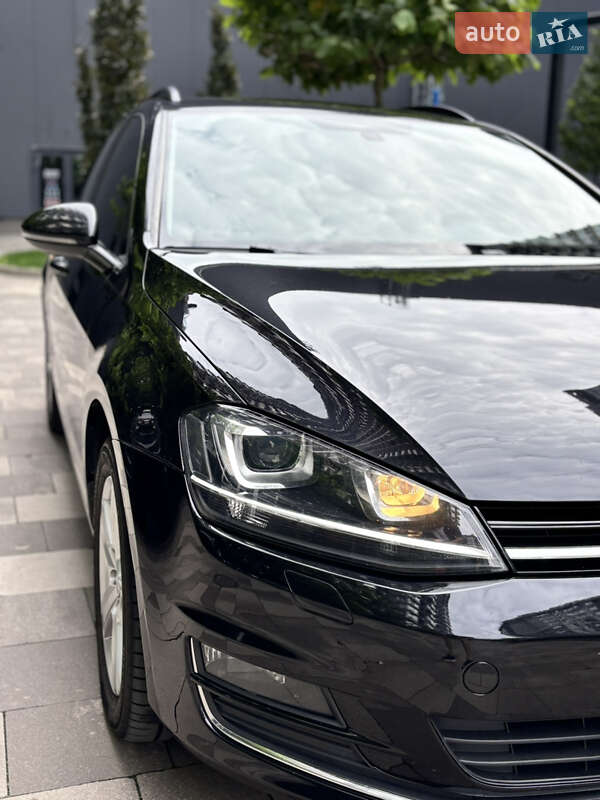 Универсал Volkswagen Golf 2016 в Буче