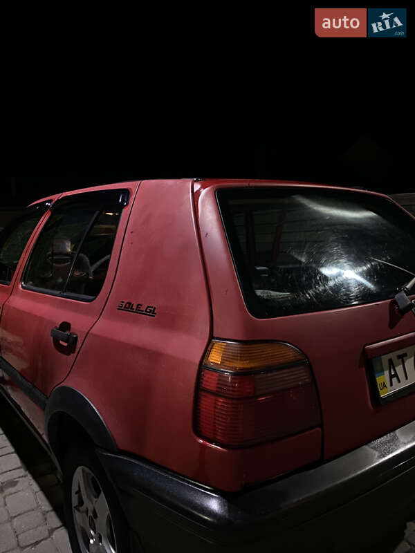 Хэтчбек Volkswagen Golf 1993 в Ивано-Франковске