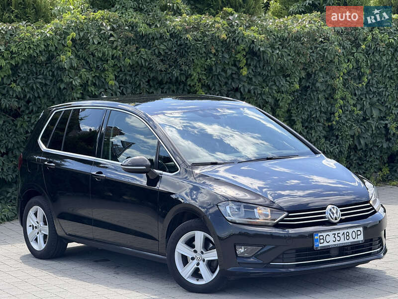 Хетчбек Volkswagen Golf 2016 в Стрию