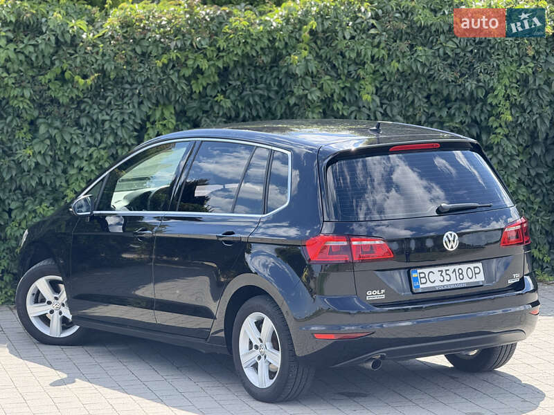 Хетчбек Volkswagen Golf 2016 в Стрию