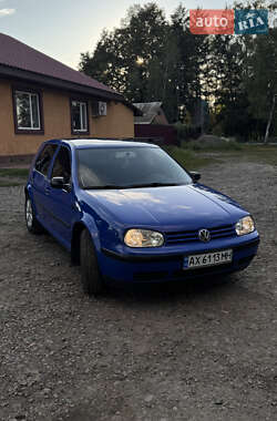 Хэтчбек Volkswagen Golf 1999 в Валках