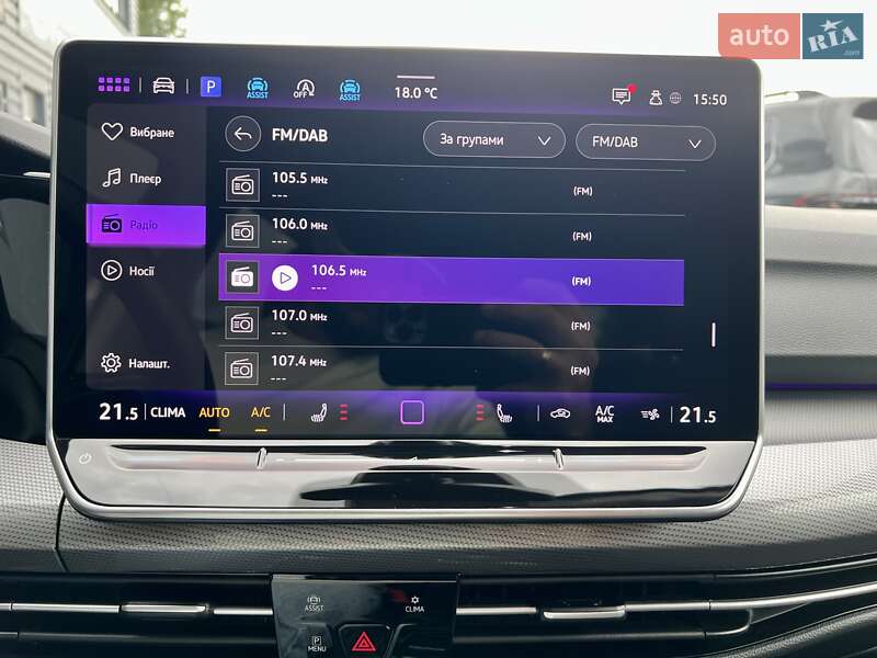 Хетчбек Volkswagen Golf 2024 в Києві