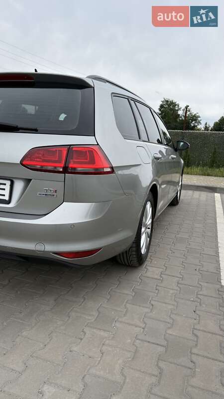 Volkswagen Golf 2014