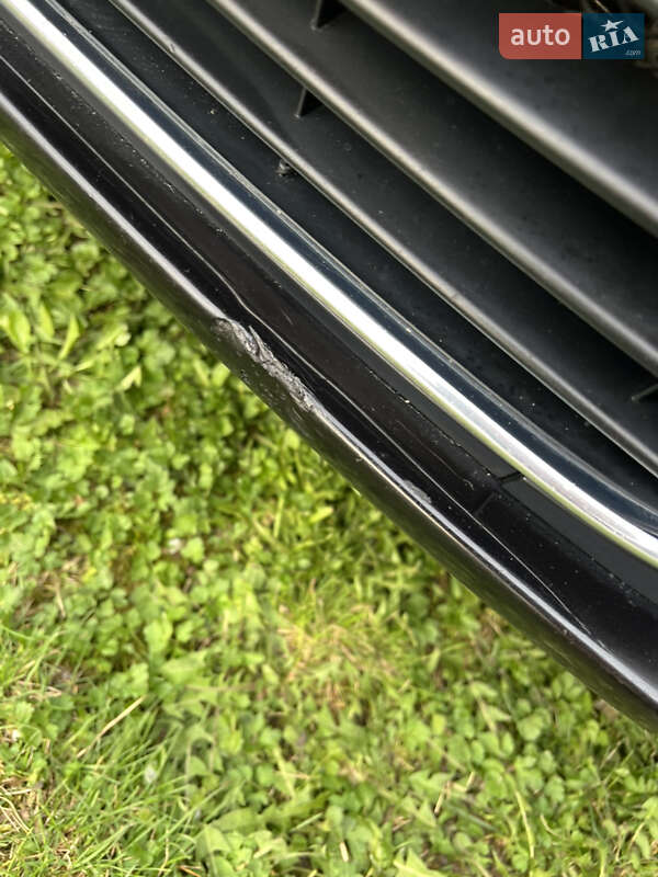 Універсал Volkswagen Golf 2012 в Золочеві