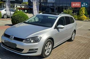 Универсал Volkswagen Golf 2013 в Львове