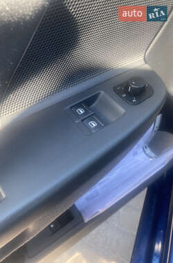 Хетчбек Volkswagen Golf 2007 в  фото 14 Хетчбек Volkswagen Golf 2007 в