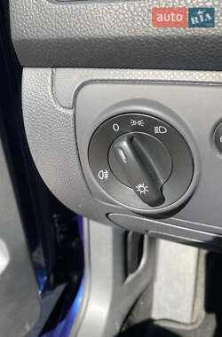 Хетчбек Volkswagen Golf 2007 в  фото 23 Хетчбек Volkswagen Golf 2007 в