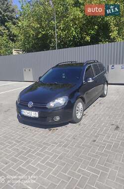 Универсал Volkswagen Golf 2010 в Каменец-Подольском