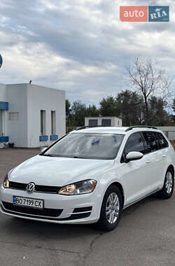 Універсал Volkswagen Golf 2016 в Дніпрі