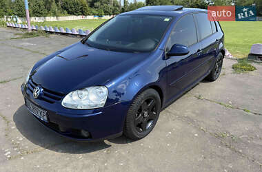 Хетчбек Volkswagen Golf 2006 в Ладижині