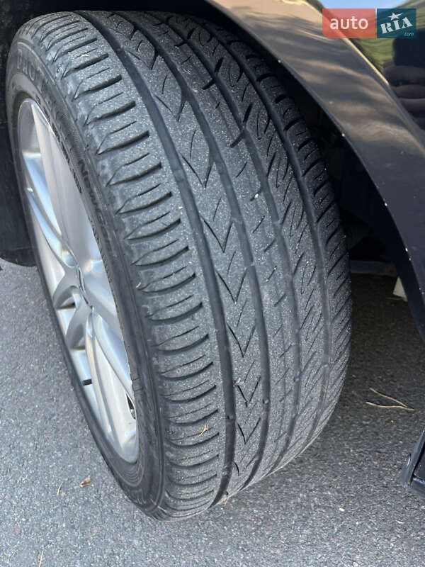 Універсал Volkswagen Golf 2009 в Рівному