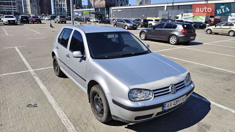 Volkswagen Golf 2004 Volkswagen Golf 2004