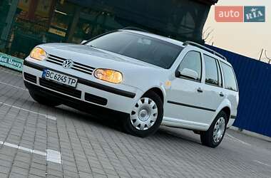 Универсал Volkswagen Golf 2003 в Дрогобыче
