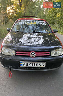 Хетчбек Volkswagen Golf 2000 в Вінниці