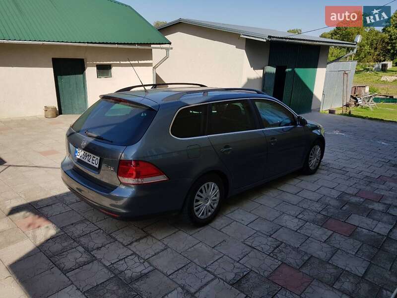 Универсал Volkswagen Golf 2008 в Тернополе