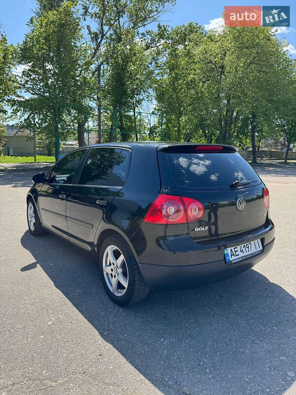 Volkswagen Golf 2005