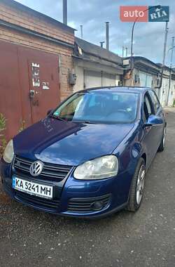 Хетчбек Volkswagen Golf 2007 в Києві