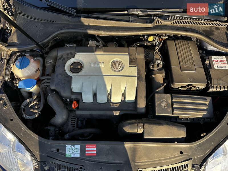 Универсал Volkswagen Golf 2007 в Ивано-Франковске фото 13 Универсал Volkswagen Golf 2007 в Ивано-Франковске