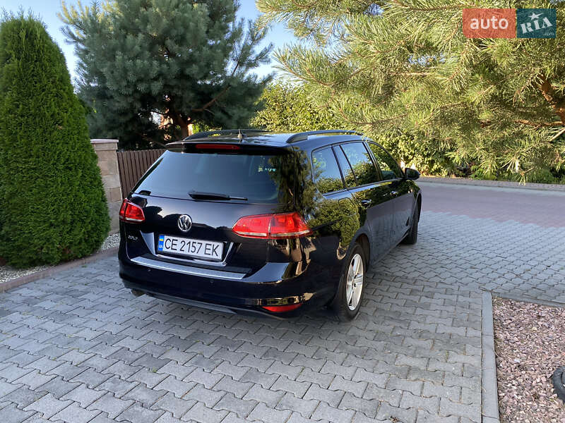 Універсал Volkswagen Golf 2013 в Чернівцях