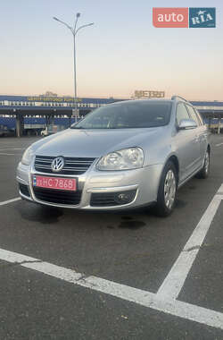 Универсал Volkswagen Golf 2008 в Киеве