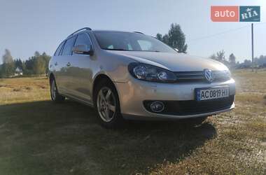 Универсал Volkswagen Golf 2009 в Маневичах