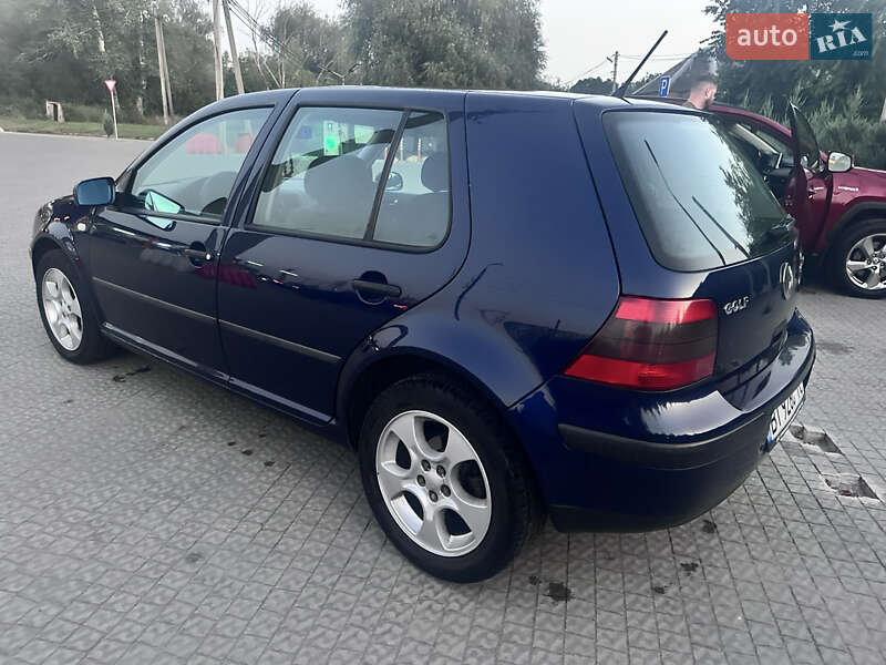 Хэтчбек Volkswagen Golf 1999 в Полтаве