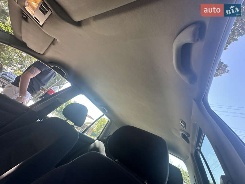 Хэтчбек Volkswagen Golf 1999 в Полтаве