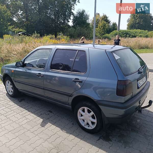 Volkswagen Golf 1996